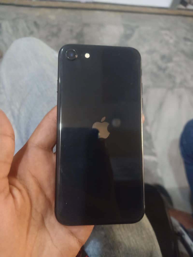 Apple iPhone SE 0
