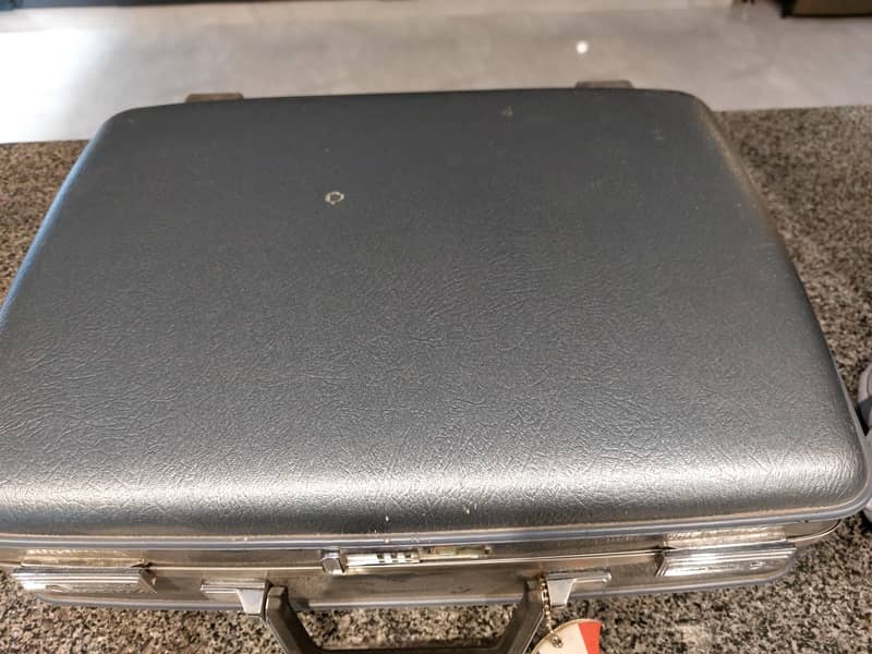 2 brife case 10