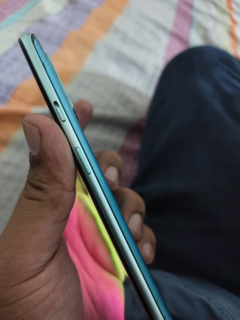 One Plus 8 T 3