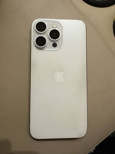 Apple iPhone 15 Pro Max