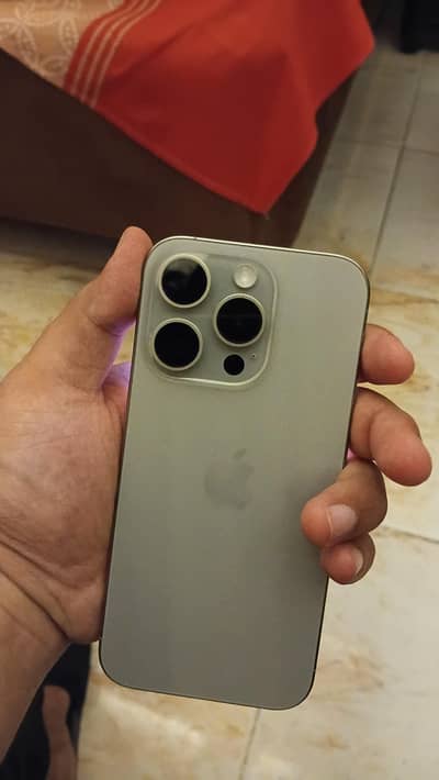 Apple iPhone 15 Pro jv