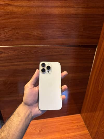 Apple iPhone 16 Pro Max jv