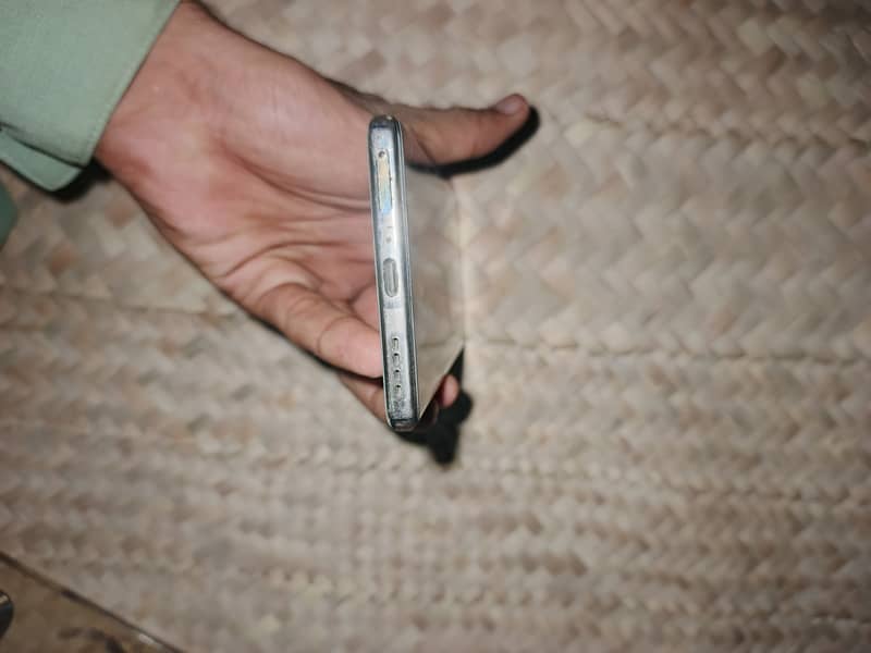 Infinix Zero 30 7