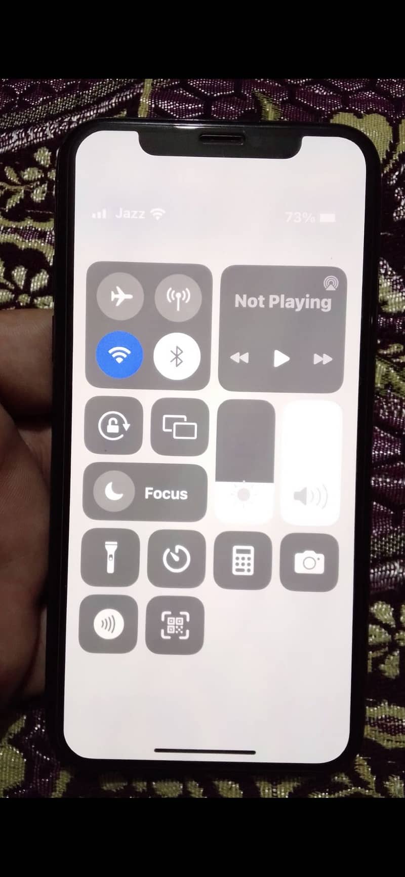 Apple iPhone X 4