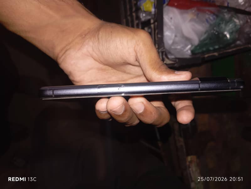 Google Pixel 7 4