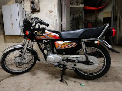Honda 125 model 2022 Karachi number