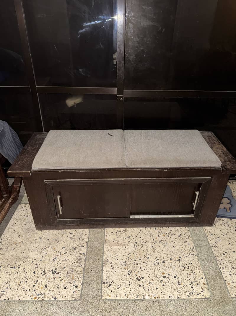 Storage bench 2