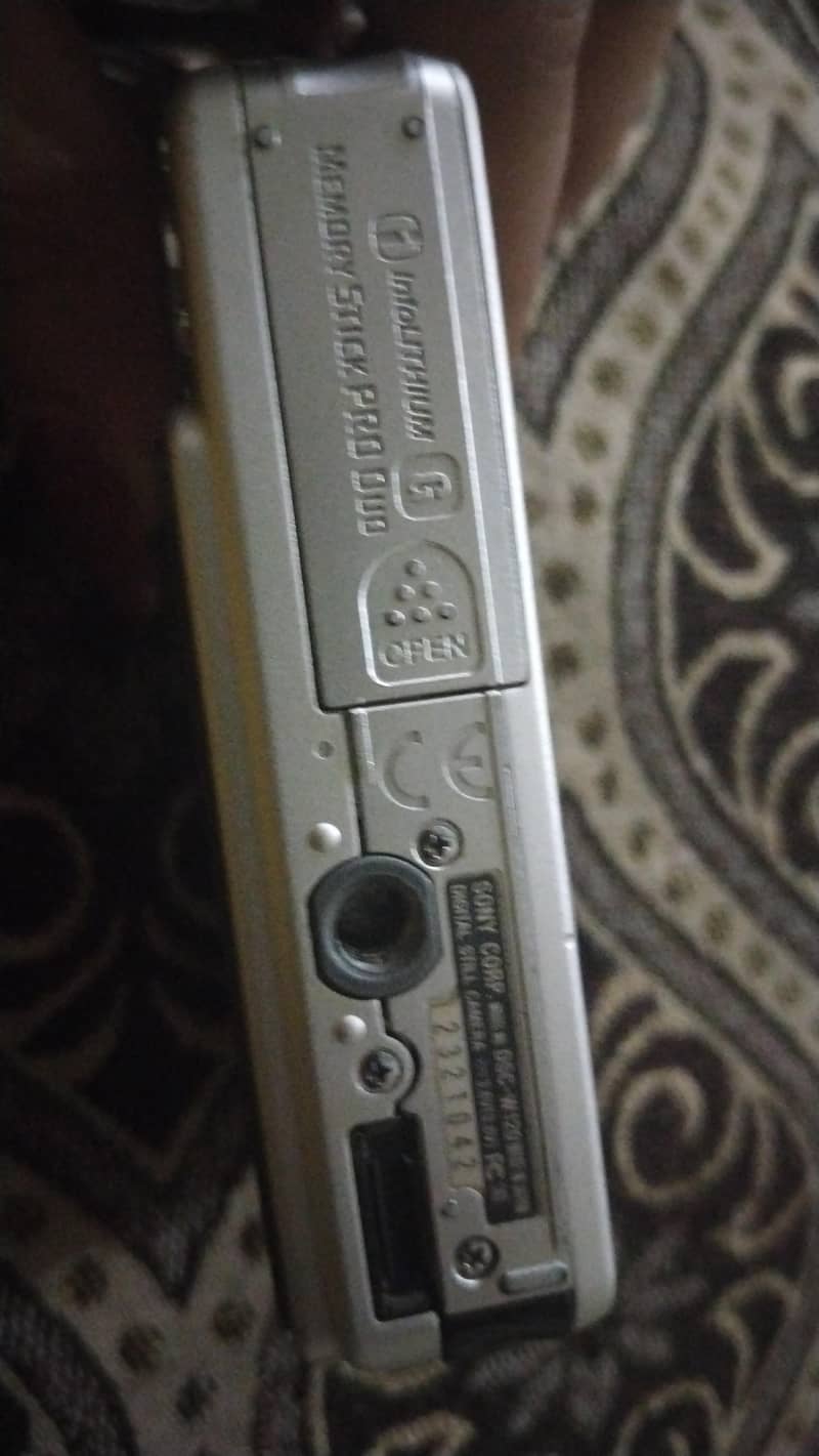sony digital camera 2