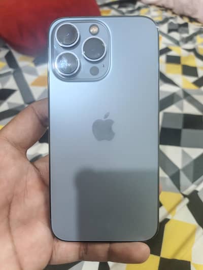 Apple iPhone 13 Pro