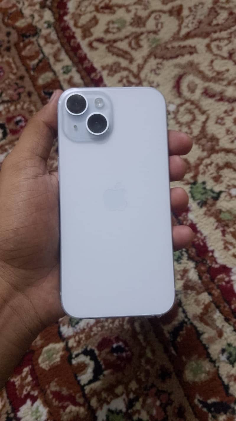 Apple iPhone 15 5