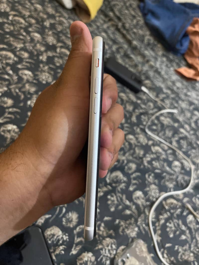 Apple iPhone SE 5