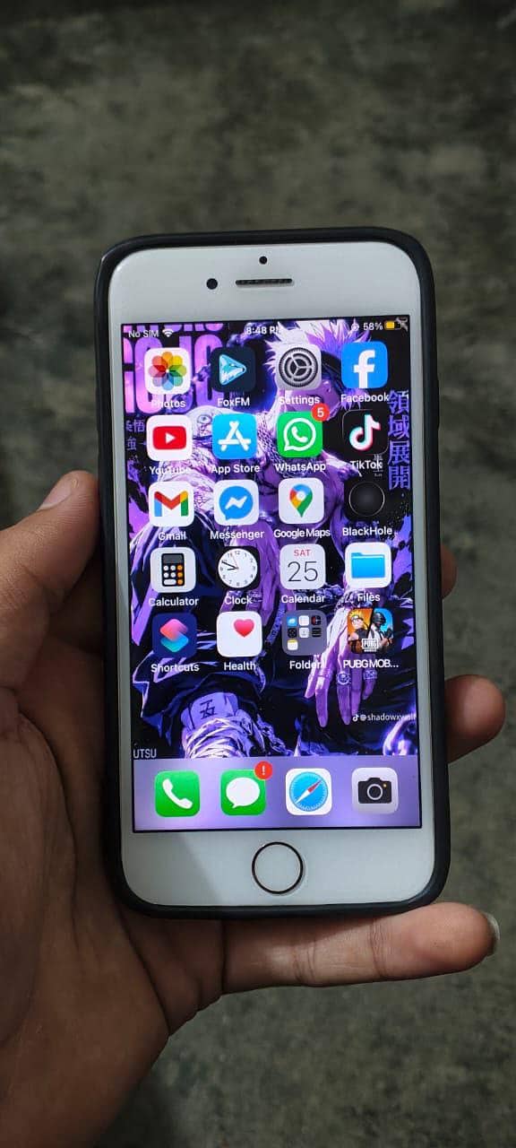 Apple iPhone 7 0