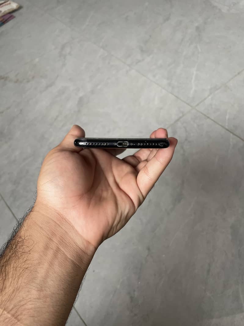 iPhone 7 Plus 2