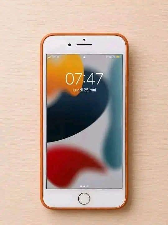 Apple iPhone 7 Plus 5