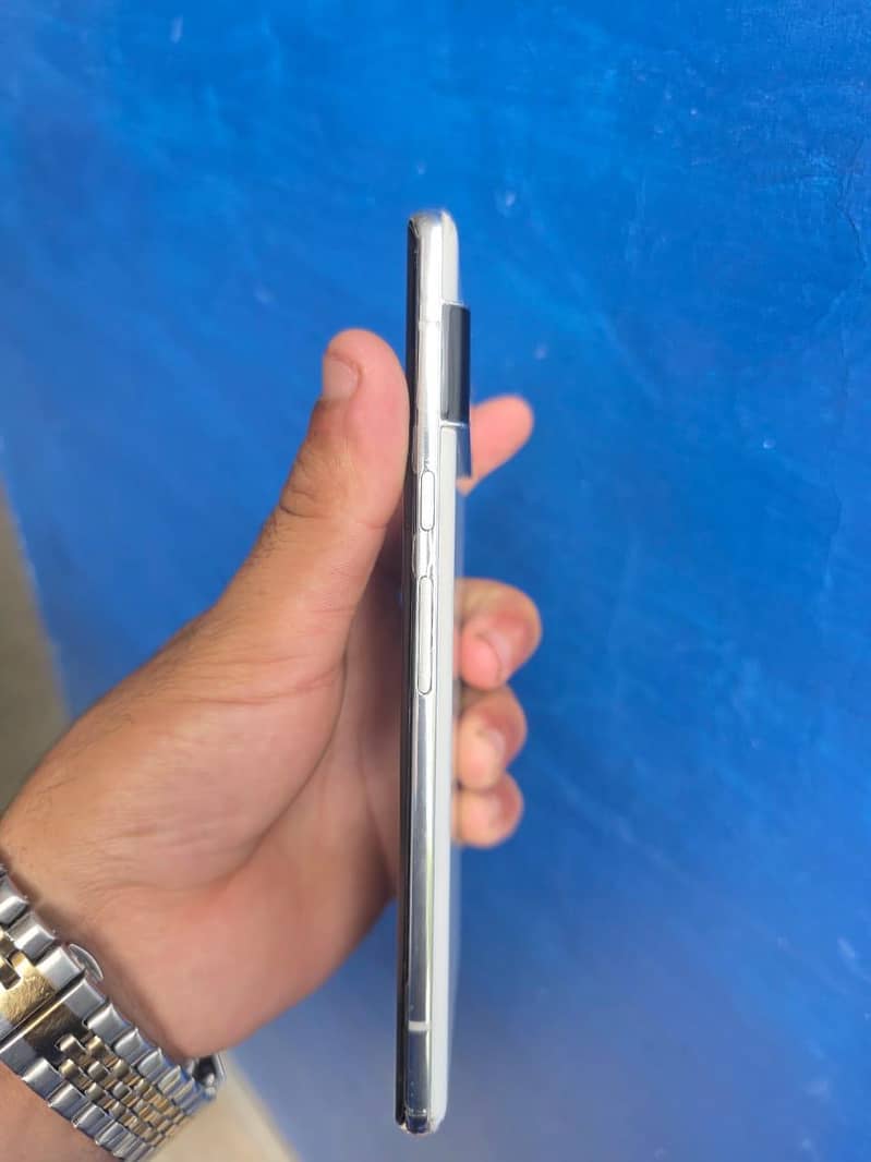 Google Pixel 6 Pro 2