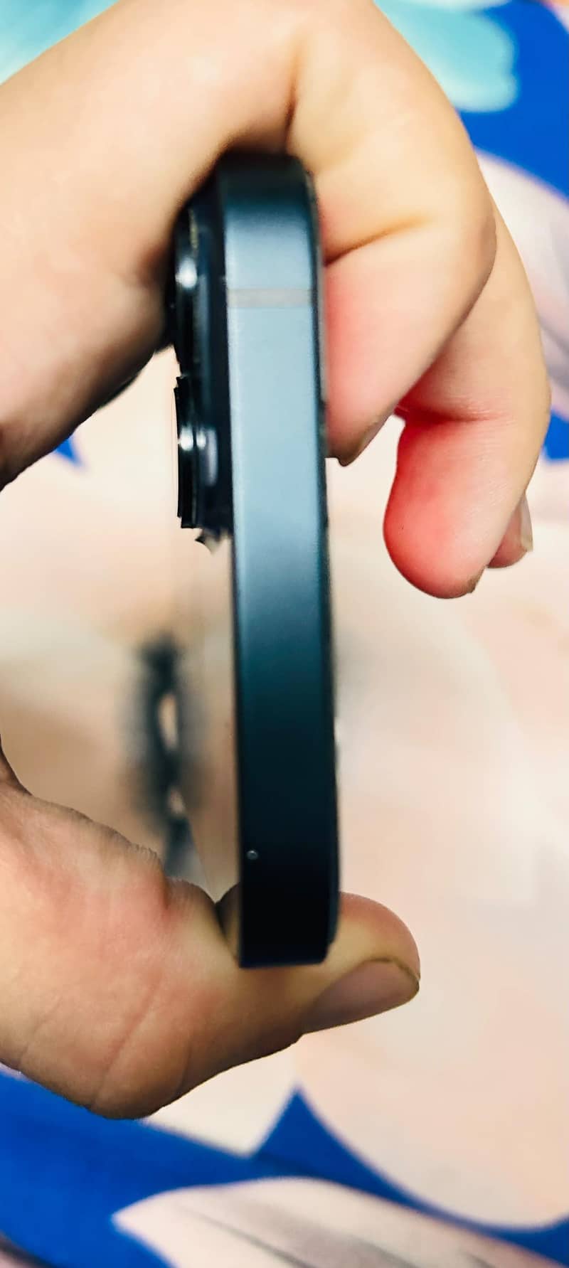 Apple iPhone 14 (urgent sell) 3