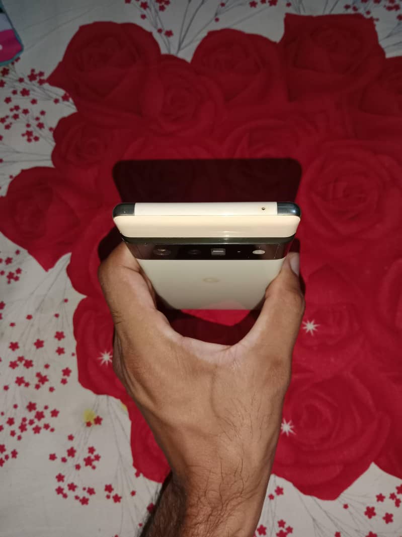 Google Pixel 6 Pro 6