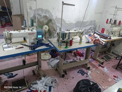 Gemsy singer sewing machine urgent sale