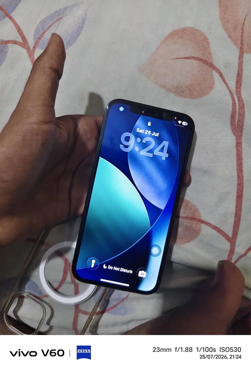 Apple iPhone 12 Pro 1