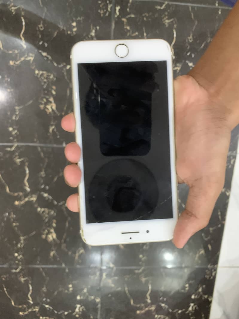 Apple iPhone 7 Plus 5