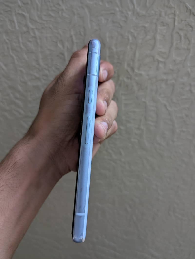 Google Pixel 7a 4