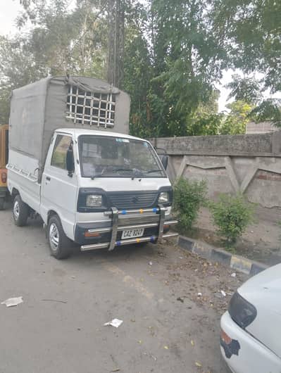 Suzuki Ravi 2011