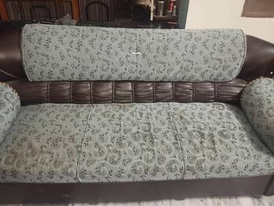 5 seater sofa set urgent sale