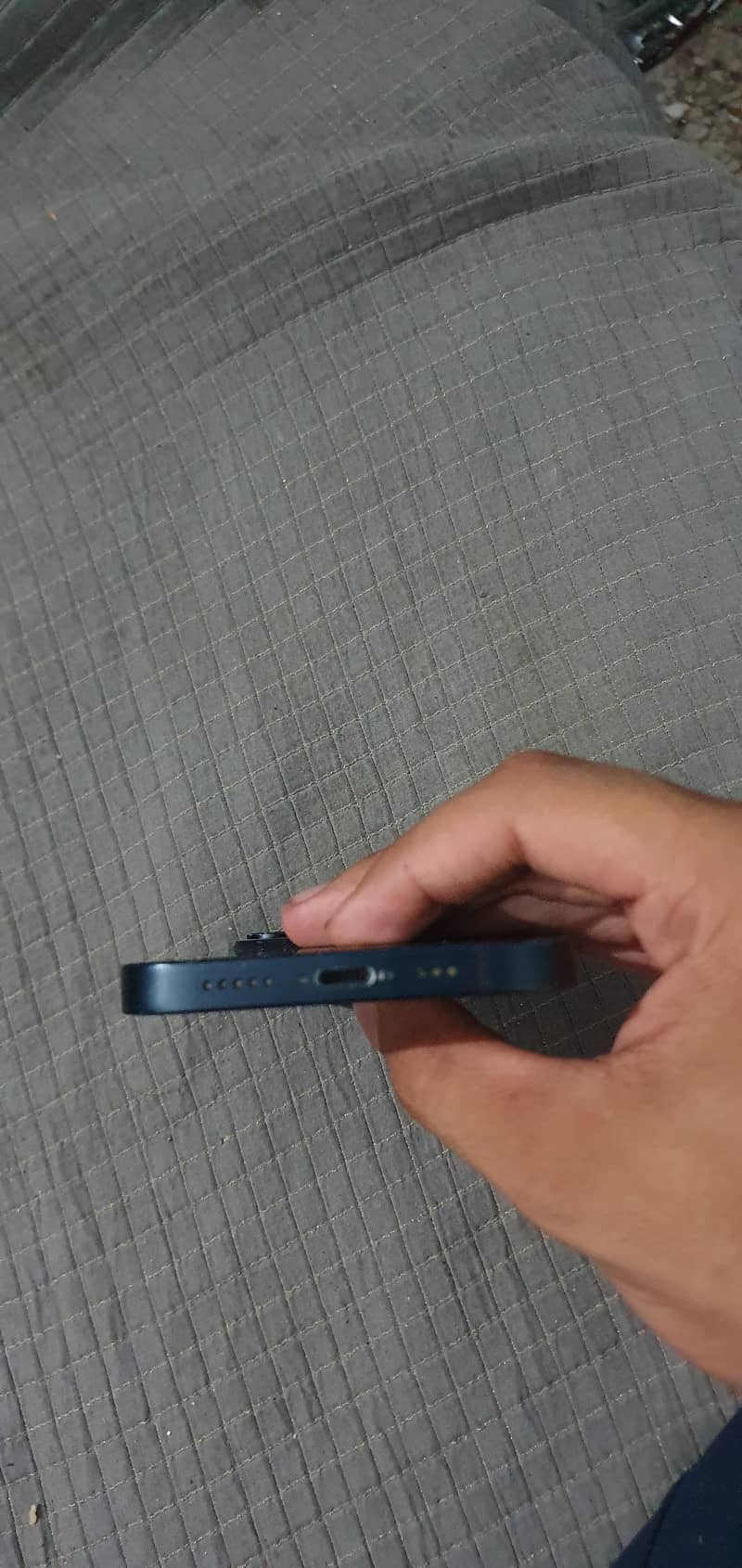 iPhone 14 jv 4