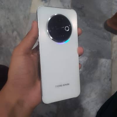 Tecno SPARK 30C