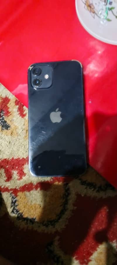 Apple iPhone 12