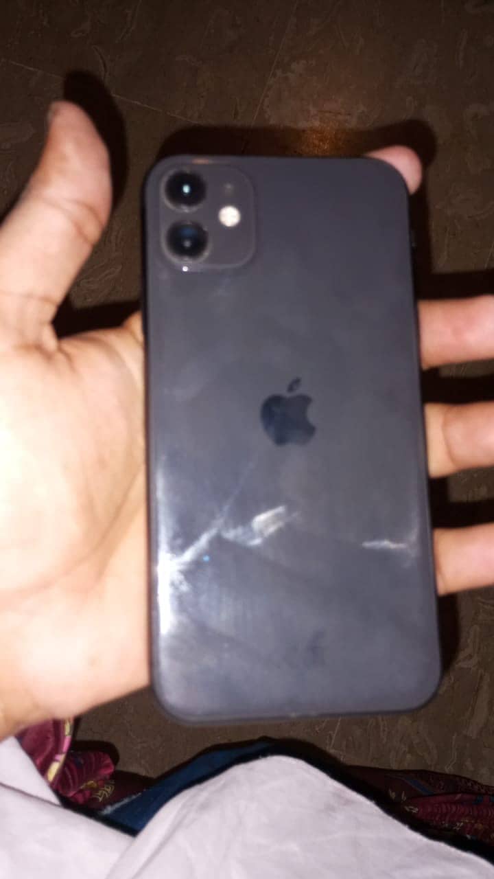 Apple iPhone 11 0