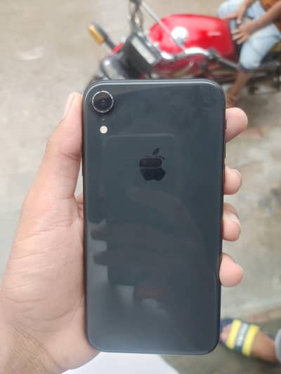 Apple iPhone XR