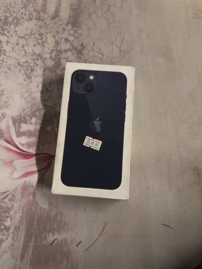 Iphone 13 simple mid night blue color