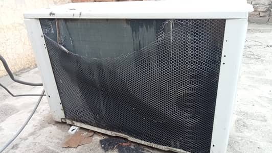 Orient DC Inverteron 1.5 Ton R410 environment friendly.