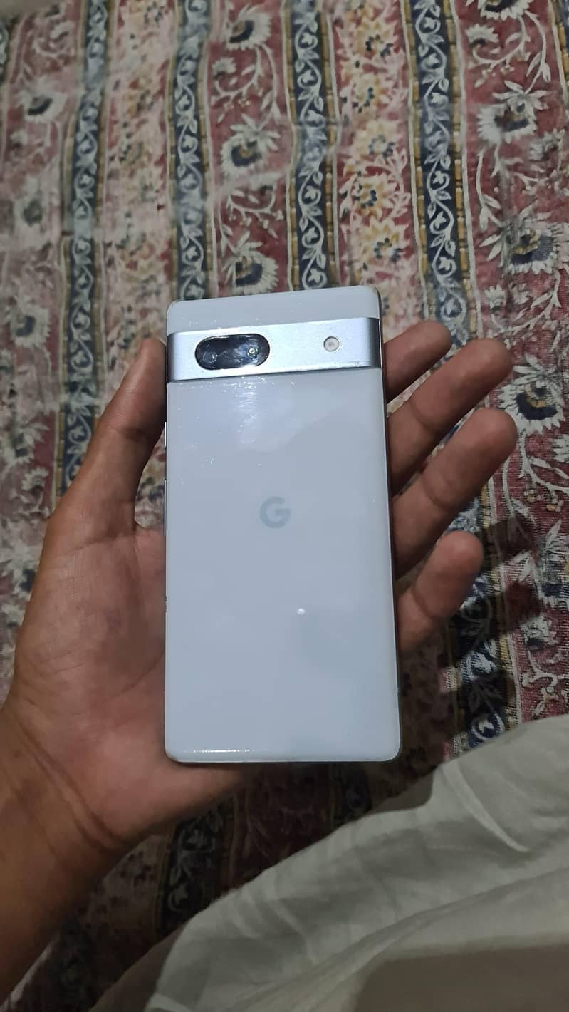 Google Pixel 7a 1