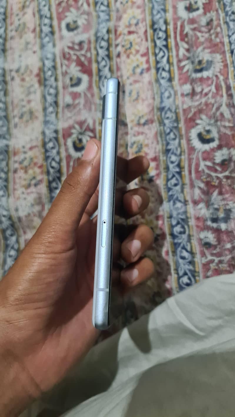 Google Pixel 7a 2