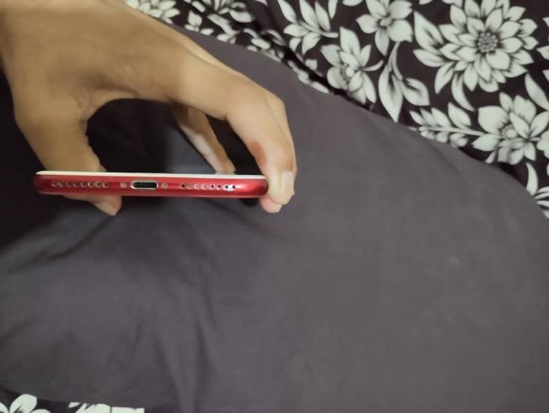 Apple iPhone 7 Plus 2