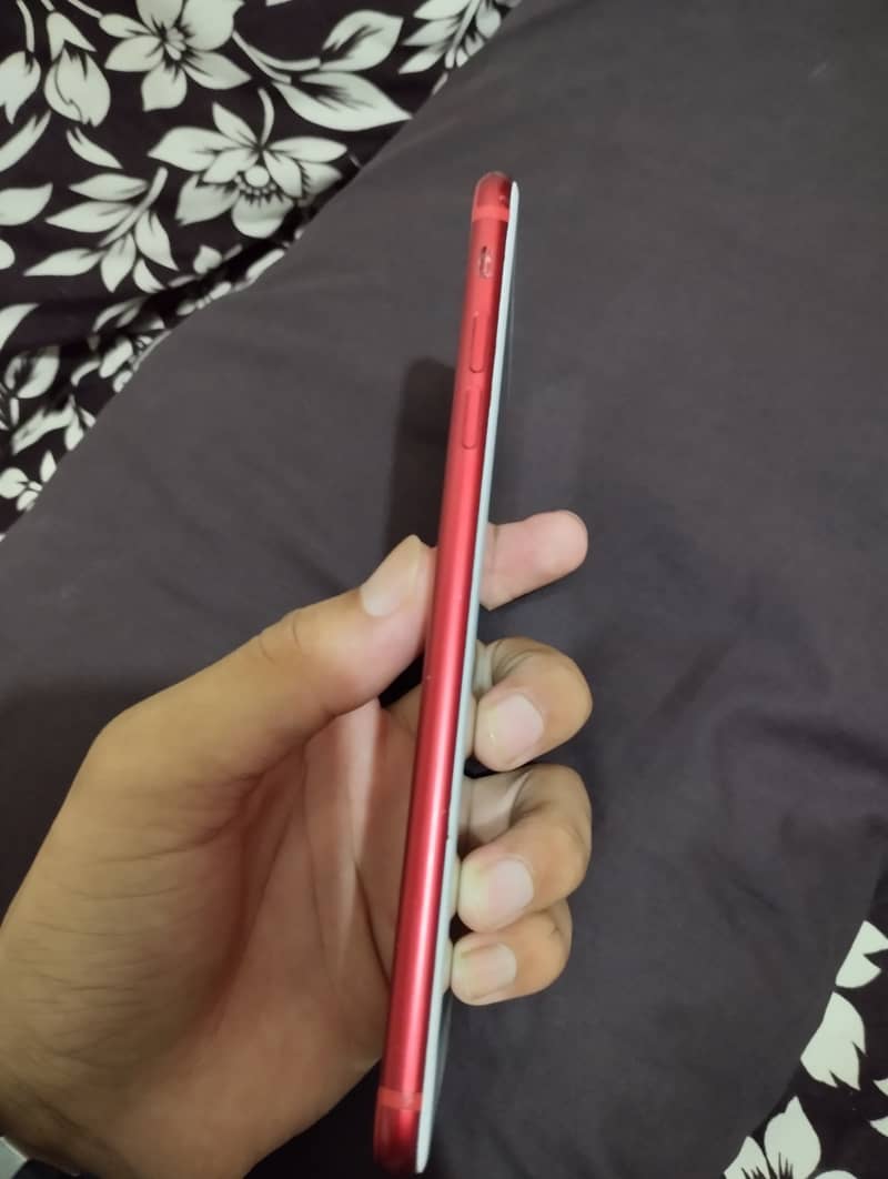Apple iPhone 7 Plus 3