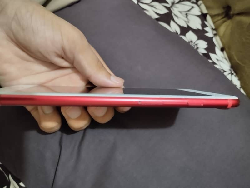 Apple iPhone 7 Plus 5