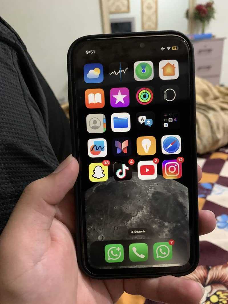Apple iPhone XR 4