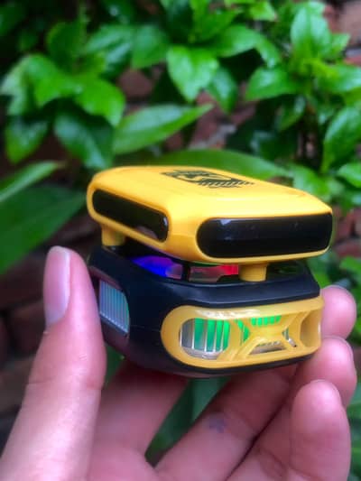 MEMO CX12 Mobile Cooling Fan With Detachargeable (2000 mAh ) Battery