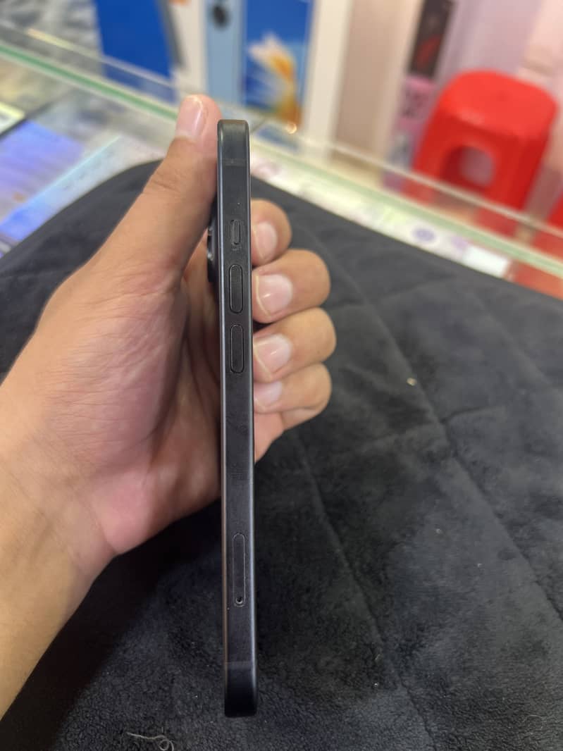 Apple iPhone 15 1