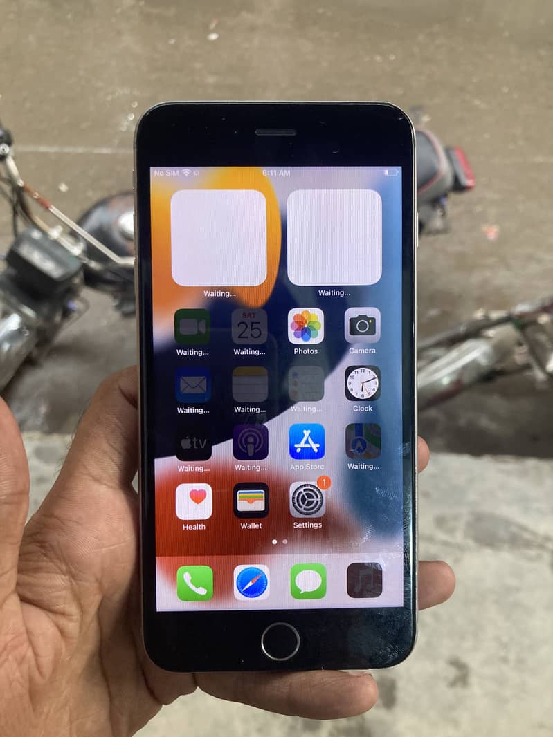 Apple iPhone 6 Plus 2