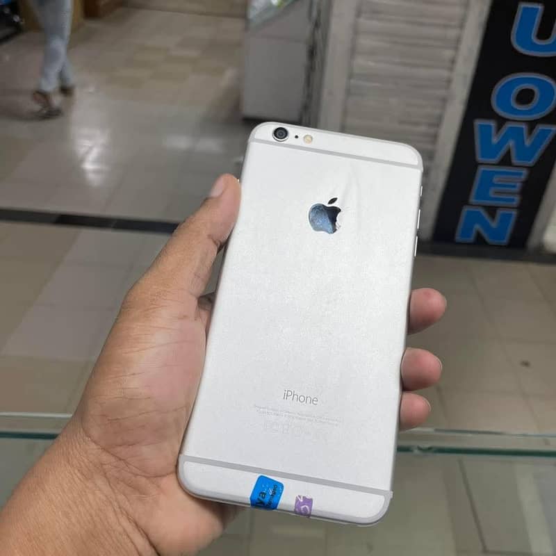 Apple iPhone 6S Plus 0