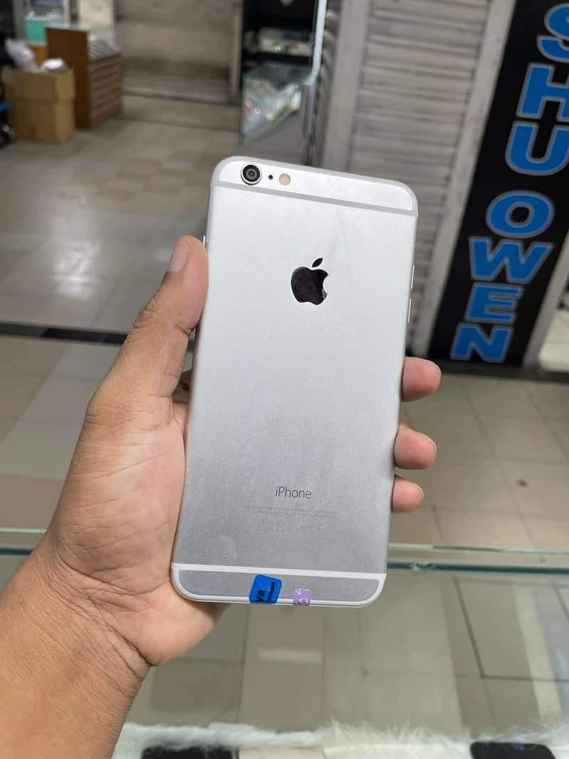 Apple iPhone 6S Plus 1