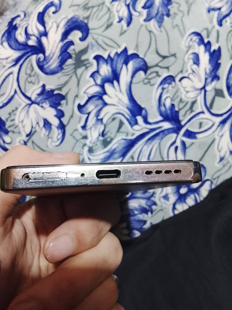 Infinix Note 40 1
