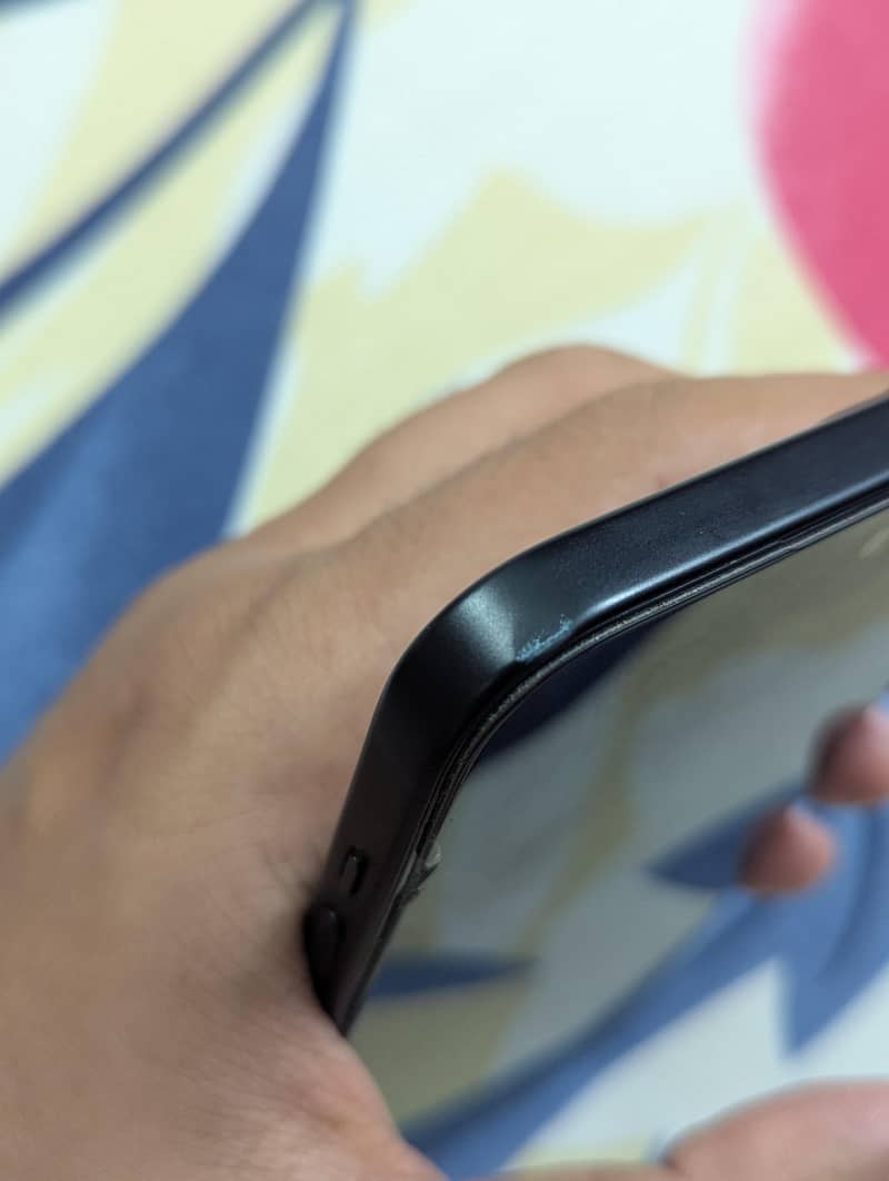 Apple iPhone 15 7