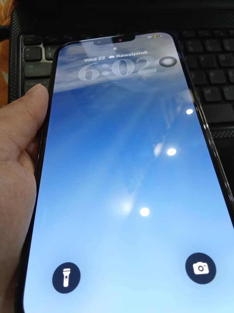 Apple iPhone 13 Pro Max 2