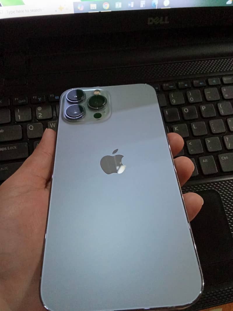 Apple iPhone 13 Pro Max 6