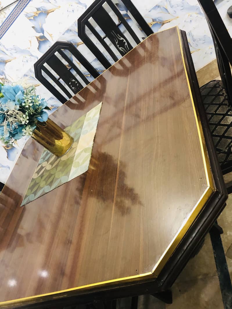 Dining Table & Chairs 2
